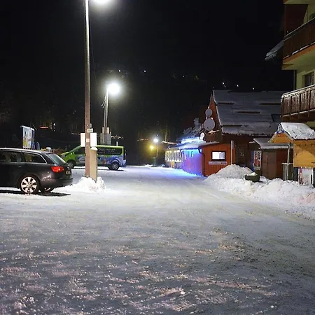 Apartman Severan Dva Balkony Garaz Apartmán