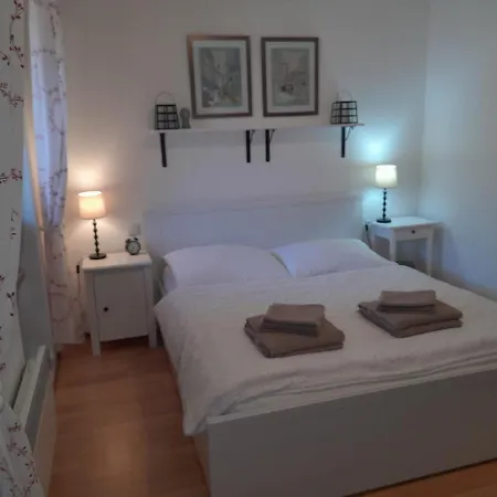 Apartman Severan Dva Balkony Garaz Apartmán *